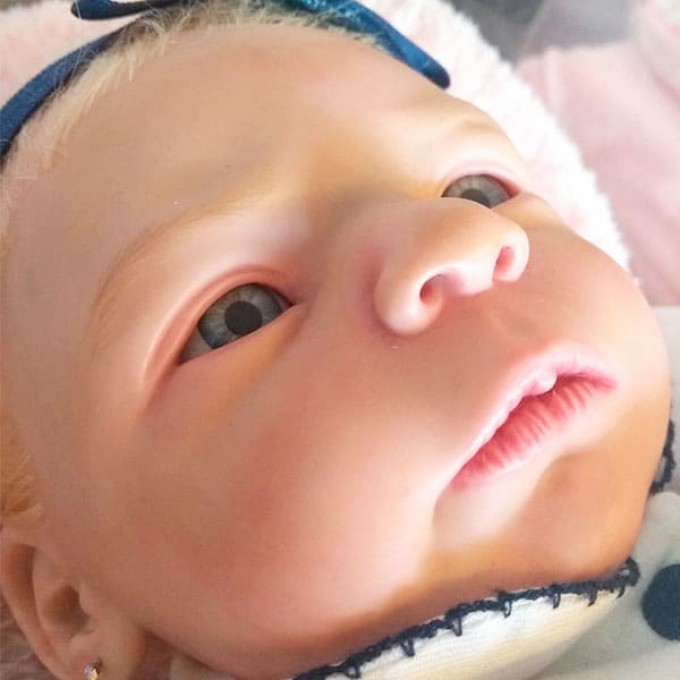 Boneca Bebê Reborn Realista Loira Cabelo Grande Sidnyl Presente